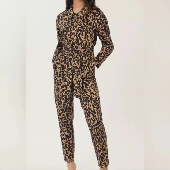 LITA By Ciara Utility Jumpsuit New With Tags - Picture 1 of 10